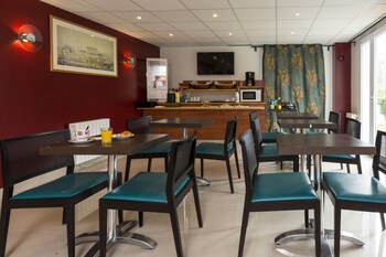 initial by balladins st quentin gauchy