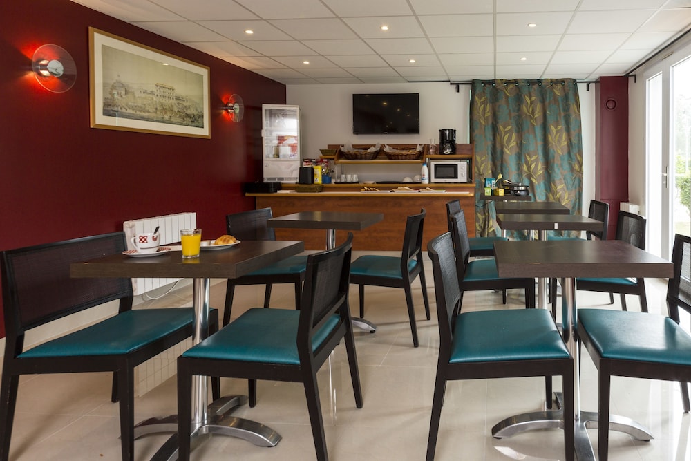 initial by balladins st quentin gauchy