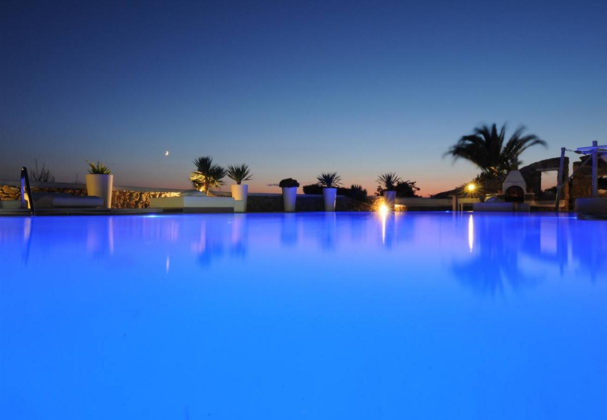 ostraco suites
