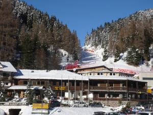 sport hotel pampeago