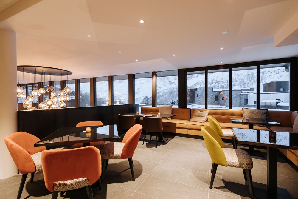 valtur cervinia cristallo ski resort