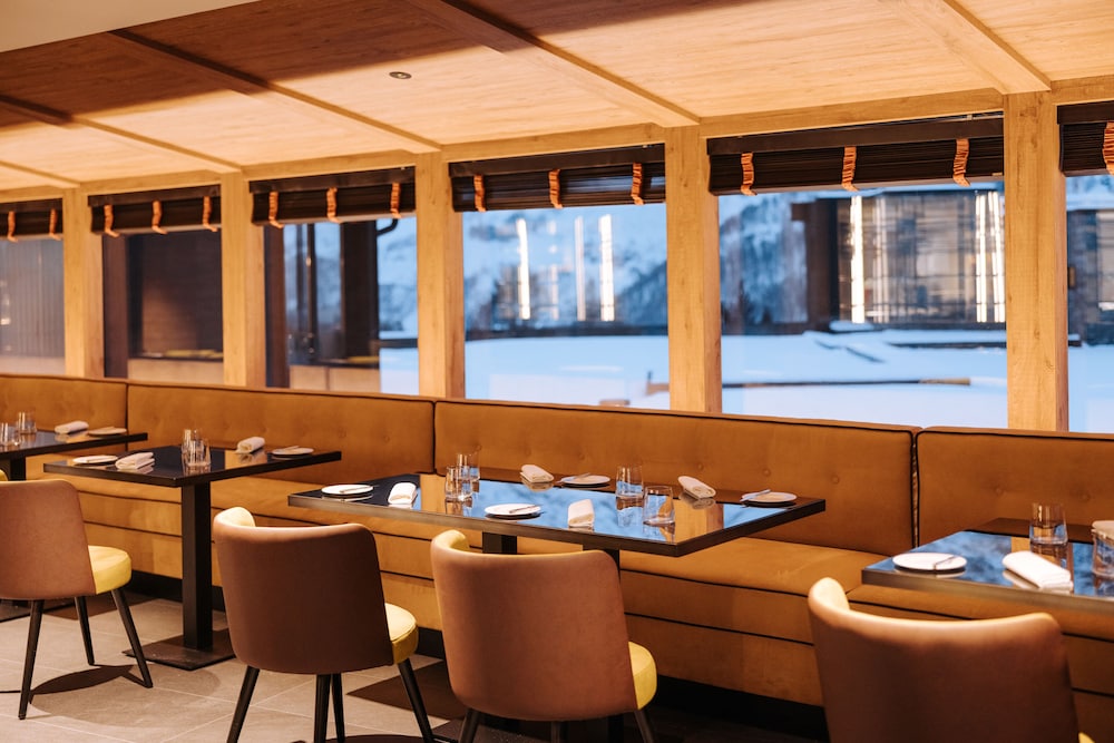 valtur cervinia cristallo ski resort