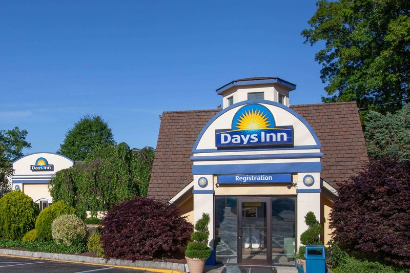 Days Inn By Wyndham Nanuet / Spring Valley