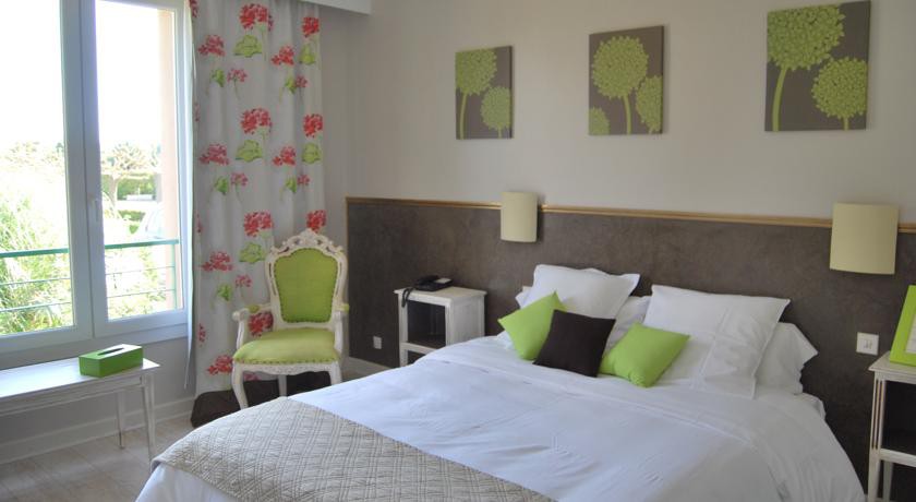 logis les aubuns country hotel