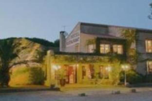 logis les aubuns country hotel