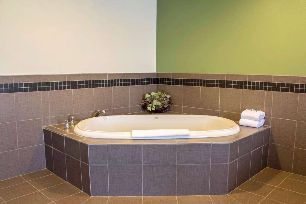 sleep inn and suites