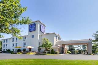 Sleep Inn & Suites Bay View Acme - Travers City,Cedar>>Acme,4 star