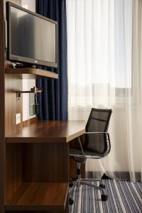 Holiday Inn Express Arnhem By Ihg,Wageningen>>Arnhem,3 star