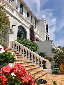 hotel des mimosas