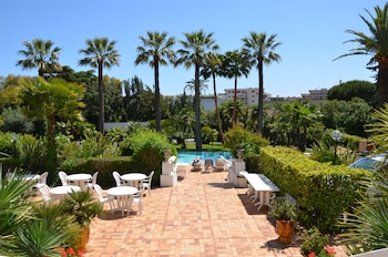 hotel des mimosas