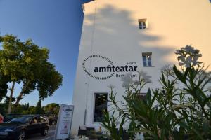 hotel amfiteatar