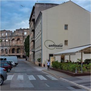 hotel amfiteatar