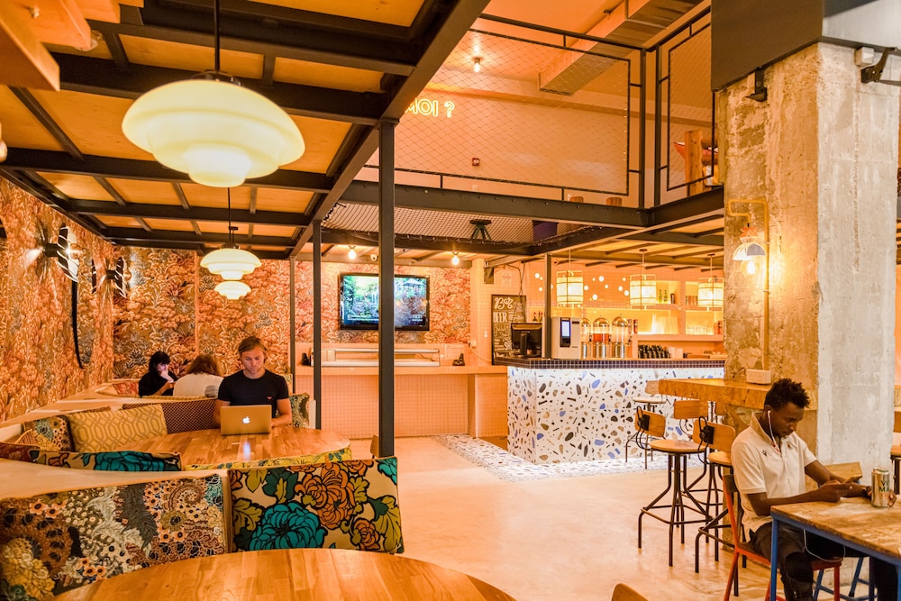 villa saint exupery beach