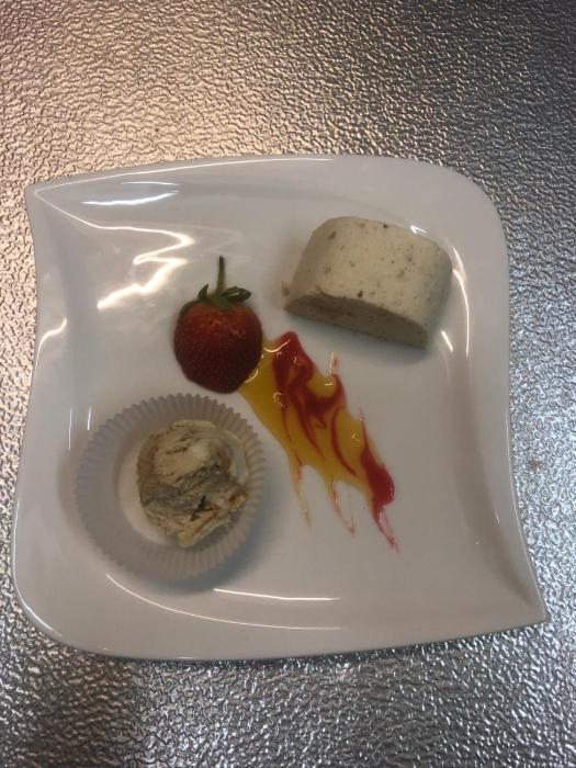 boutique house happyellow