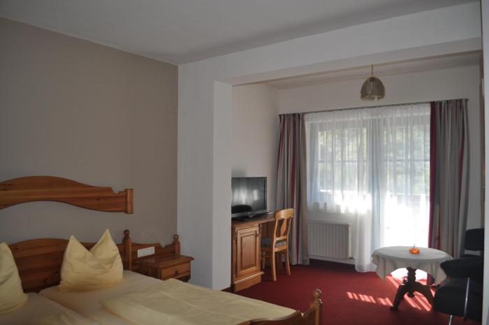 boutique house happyellow