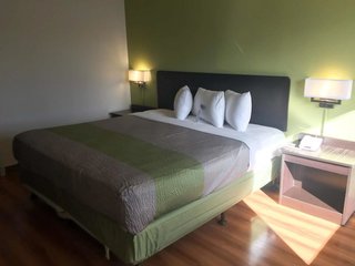 Motel 6 Warminster, Pa,Hatboro>>Bucks County,2 star