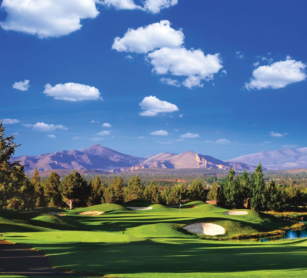 the lodge at eagle crest resort