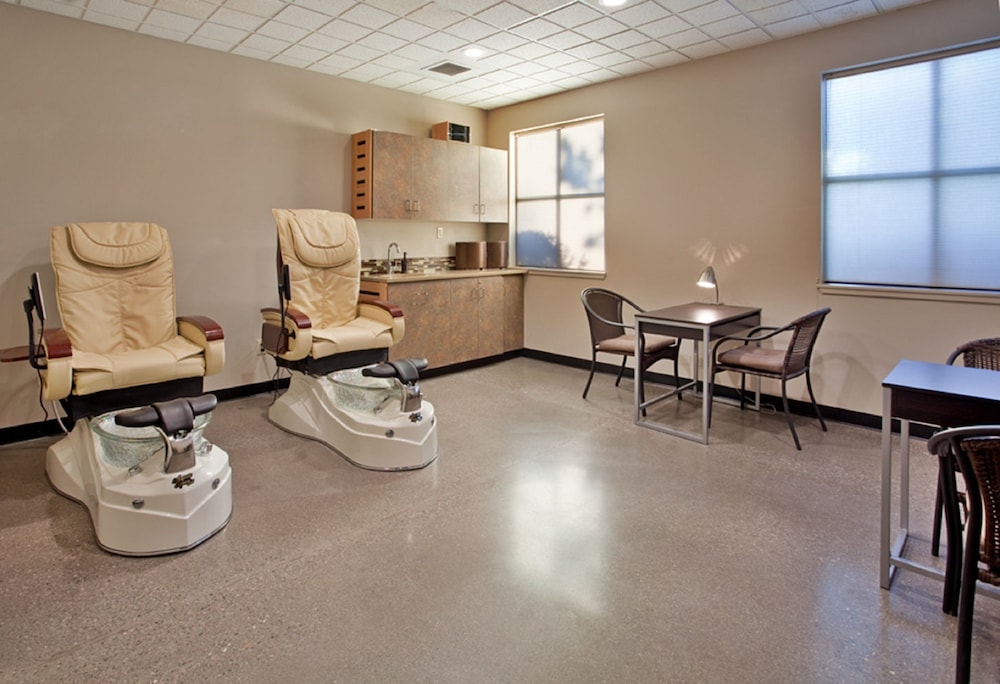 the lodge at eagle crest resort