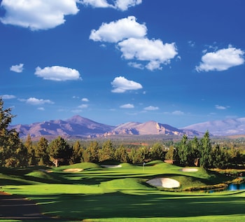 the lodge at eagle crest resort