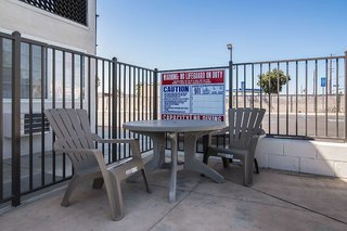 motel 6 moreno valley perris ca