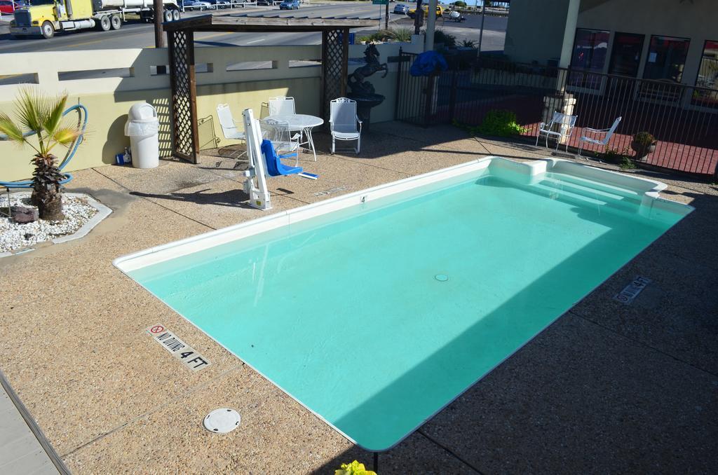 hill country inn marble falls