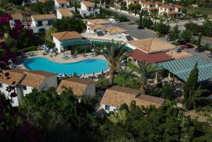hylatio tourist village