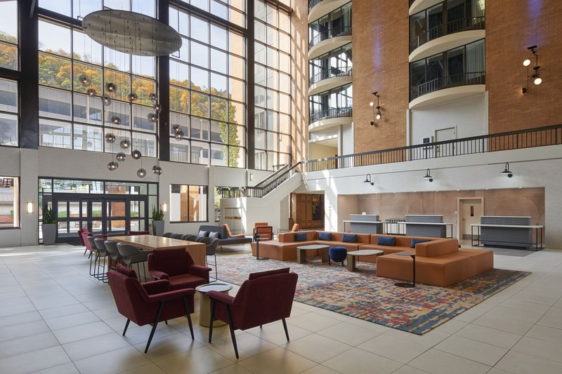 sheraton pittsburgh hotel at station square