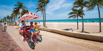 Villa Venezia,Broadview Park>>Fort Lauderdale,3 star