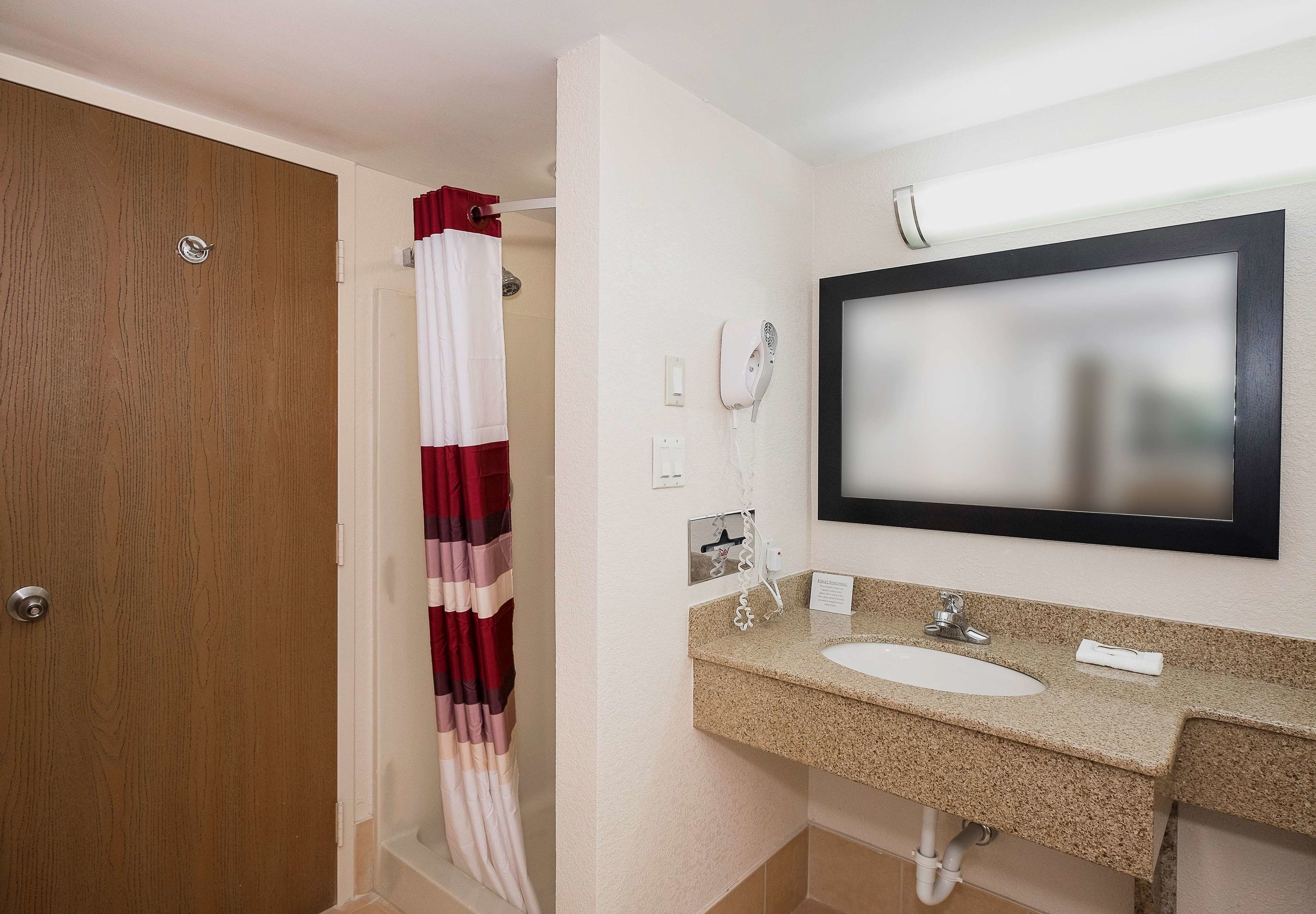 red roof inn and suites mt holly mcguire afb