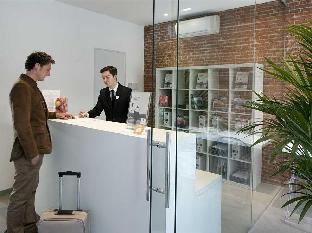 eric vokel madrid suites