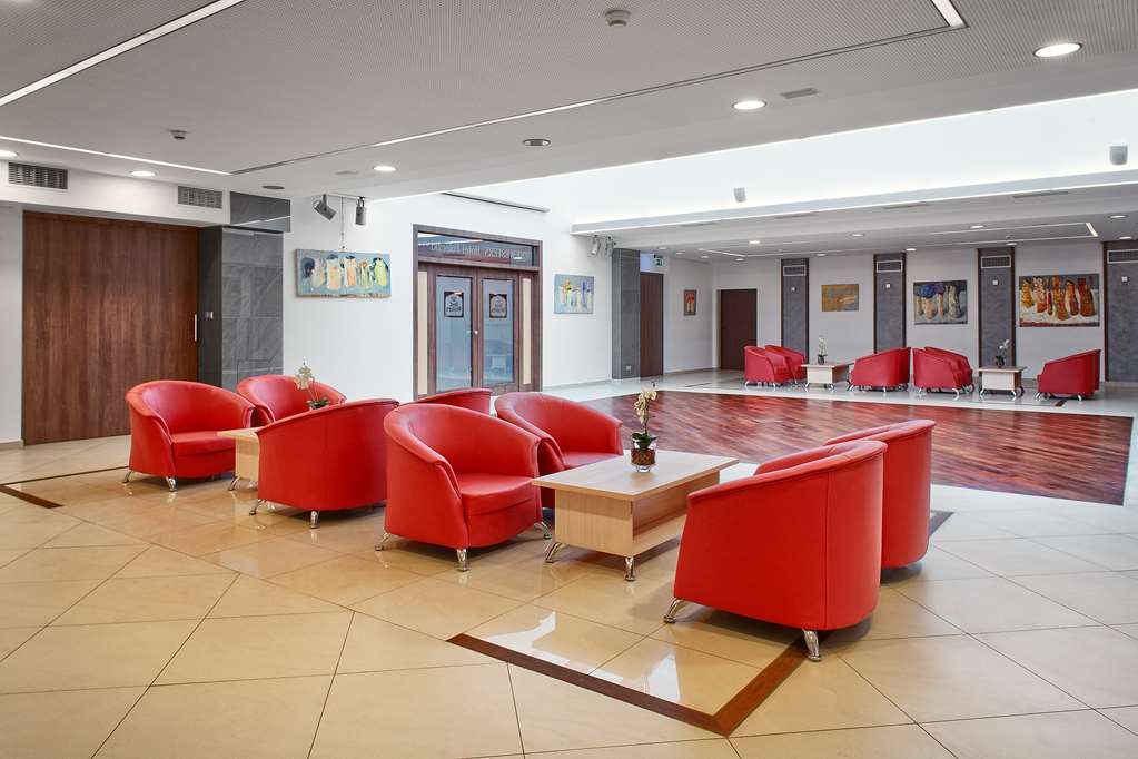 hotel poleczki warsaw airport