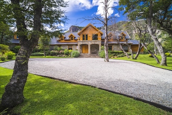 rio hermoso hotel de montana