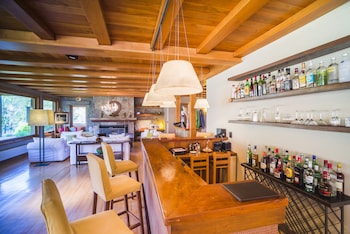 rio hermoso hotel de montana