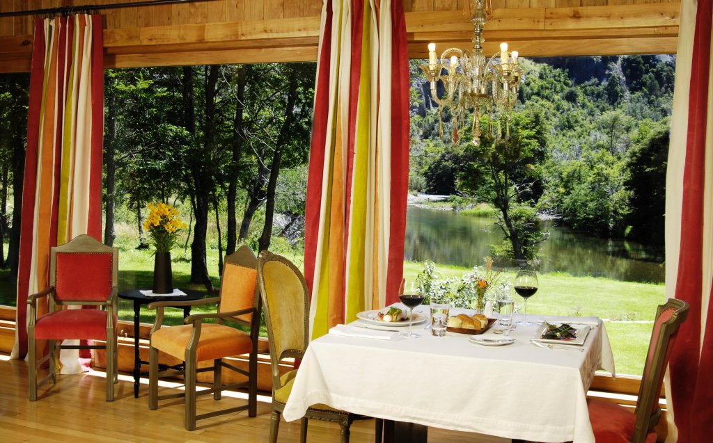 rio hermoso hotel de montana