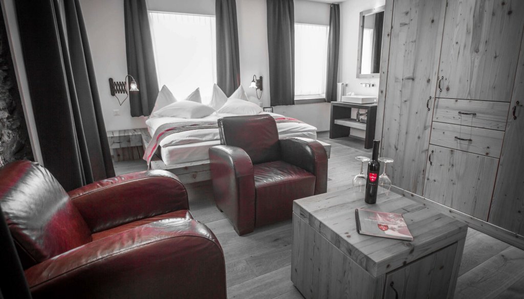 the dom hotel