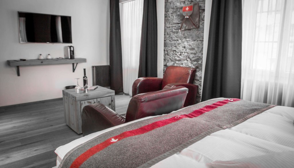 the dom hotel