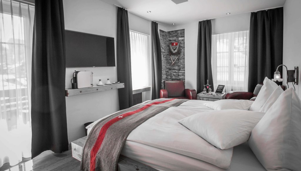 the dom hotel