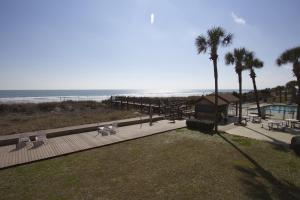 peppertree by the sea