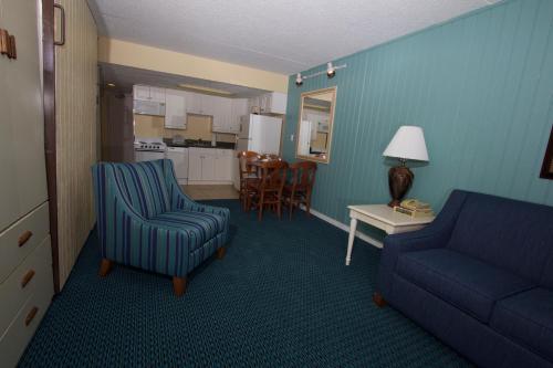 peppertree by the sea