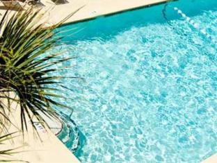 peppertree by the sea