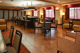 hampton inn milford