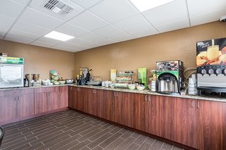 quality inn and suites heritage park