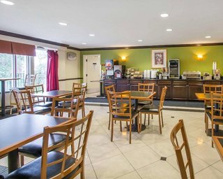 Sleep Inn & Suites Jacksonville West,Jacksonville>>Duval,3 star