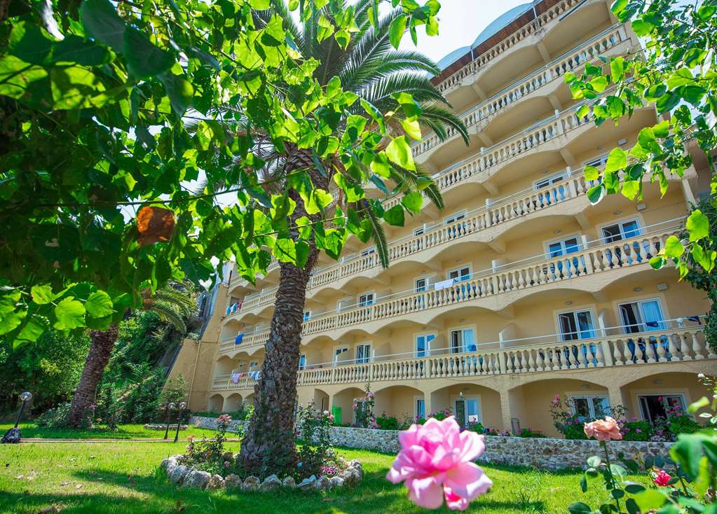 pontikonisi hotel