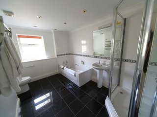 the izaak walton hotel