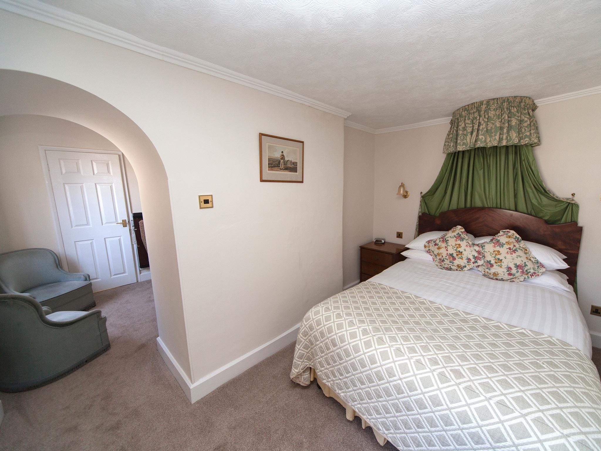 the izaak walton hotel