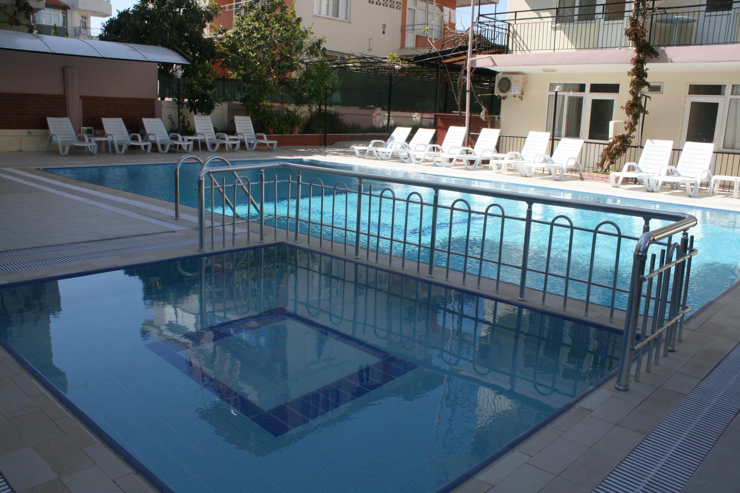 nergos side hotel