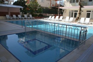 nergos side hotel