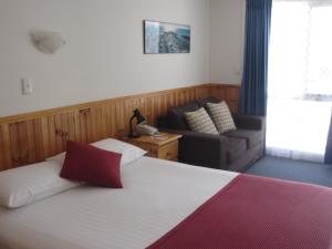 twin towns motel