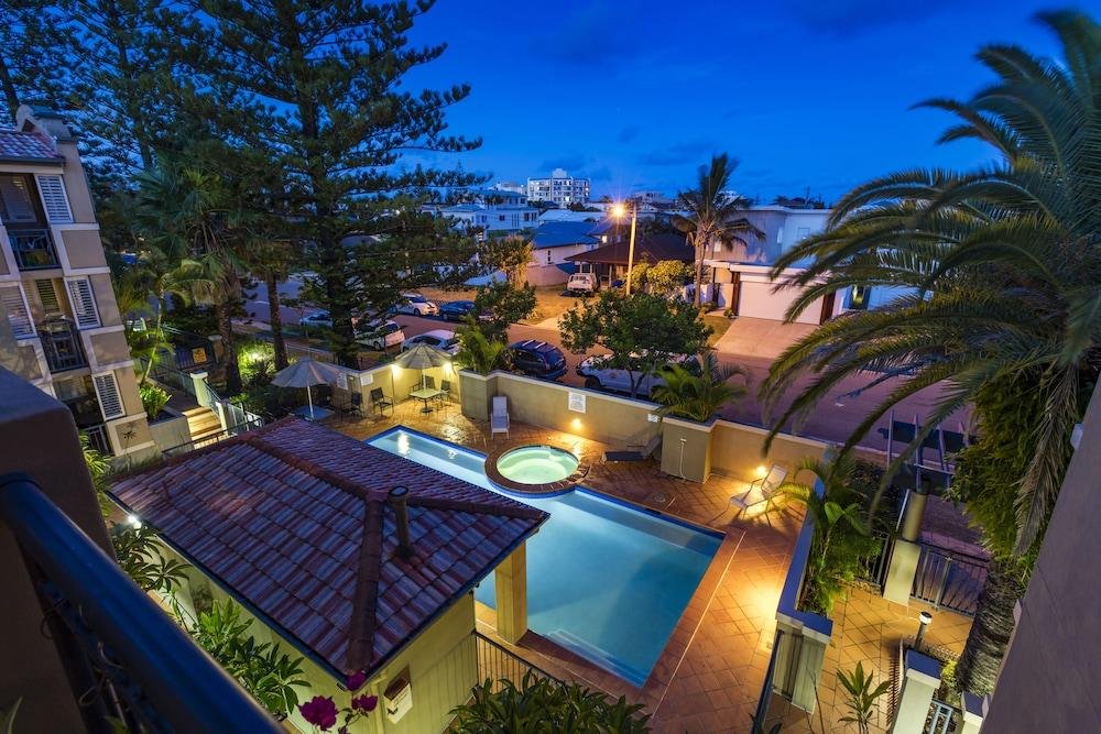 beaches on wave street